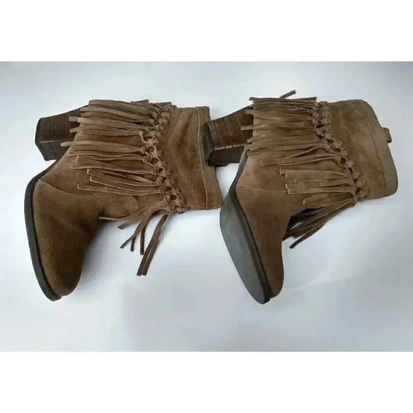 Sbicca Vintage Collection Women's Tan Knotted Fringe Boots Size 7.5 - Picture 8 of 10